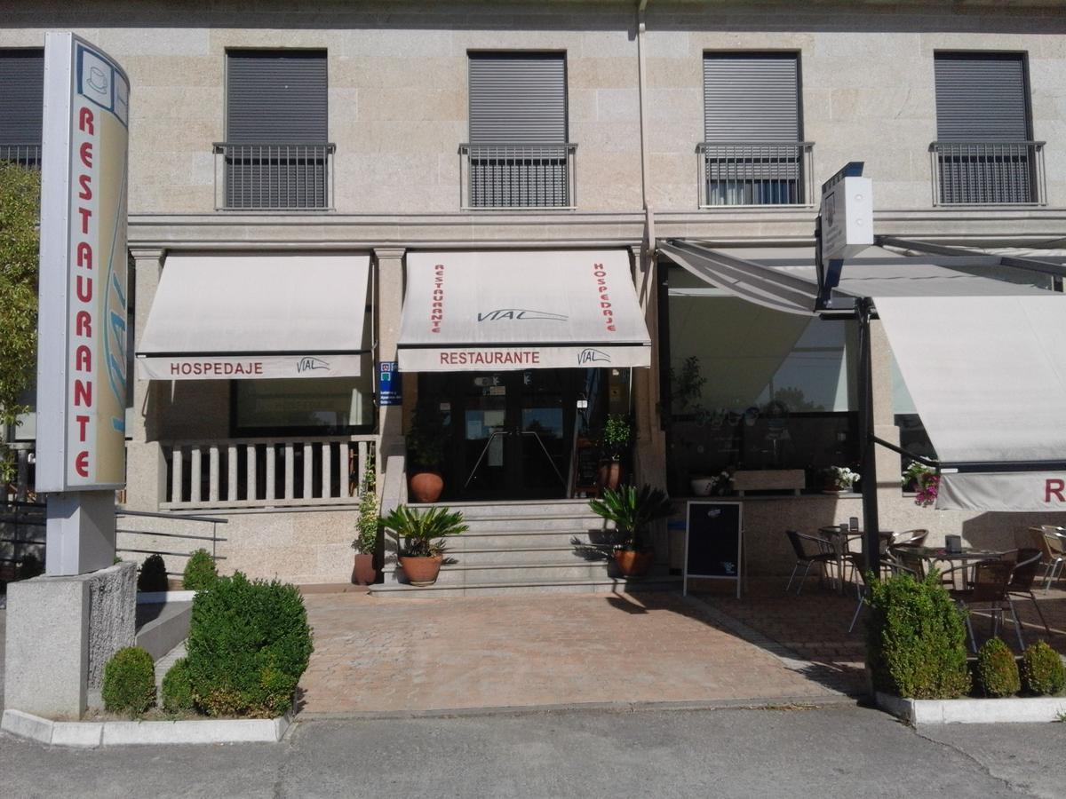 Hostal Restaurante Vial Ourense Esterno foto