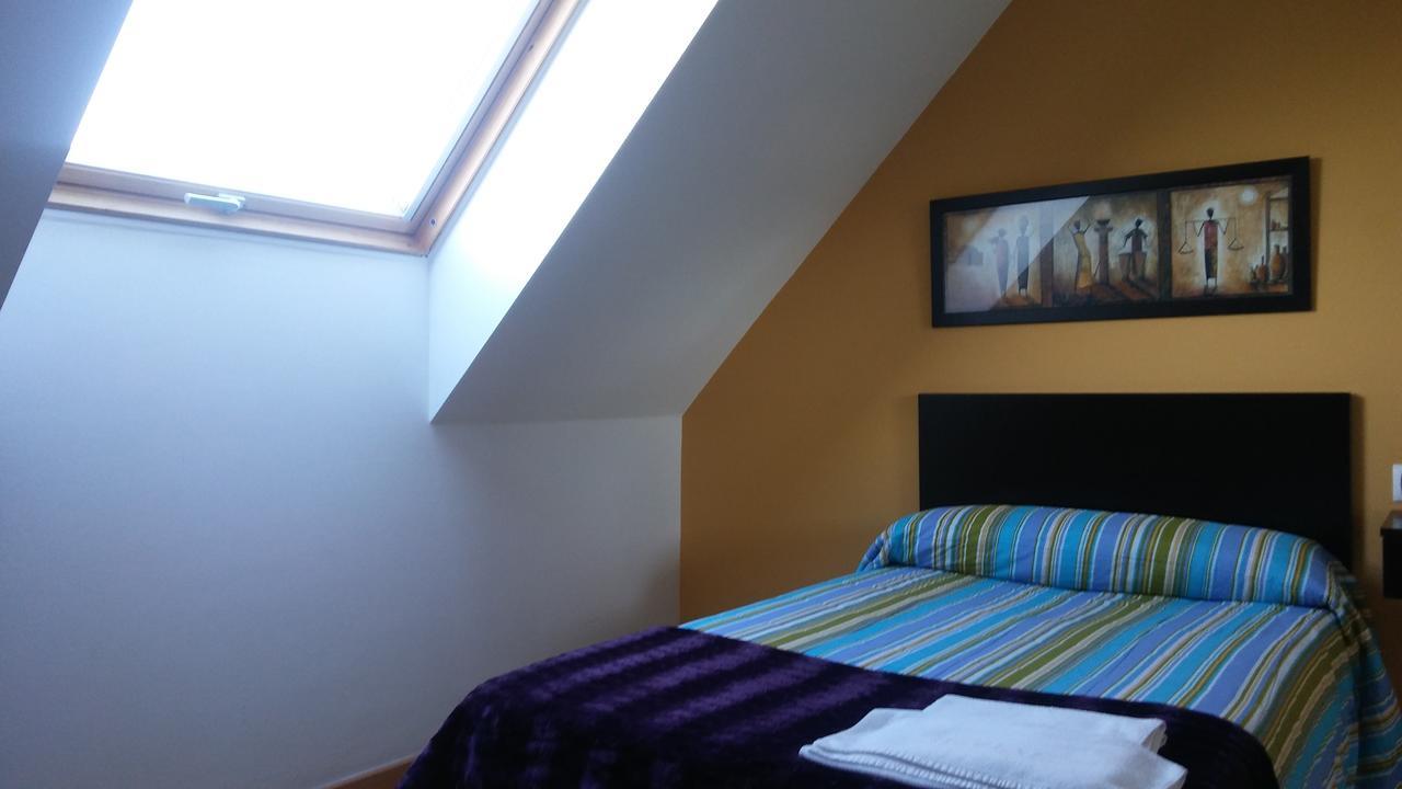 Hostal Restaurante Vial Ourense Esterno foto