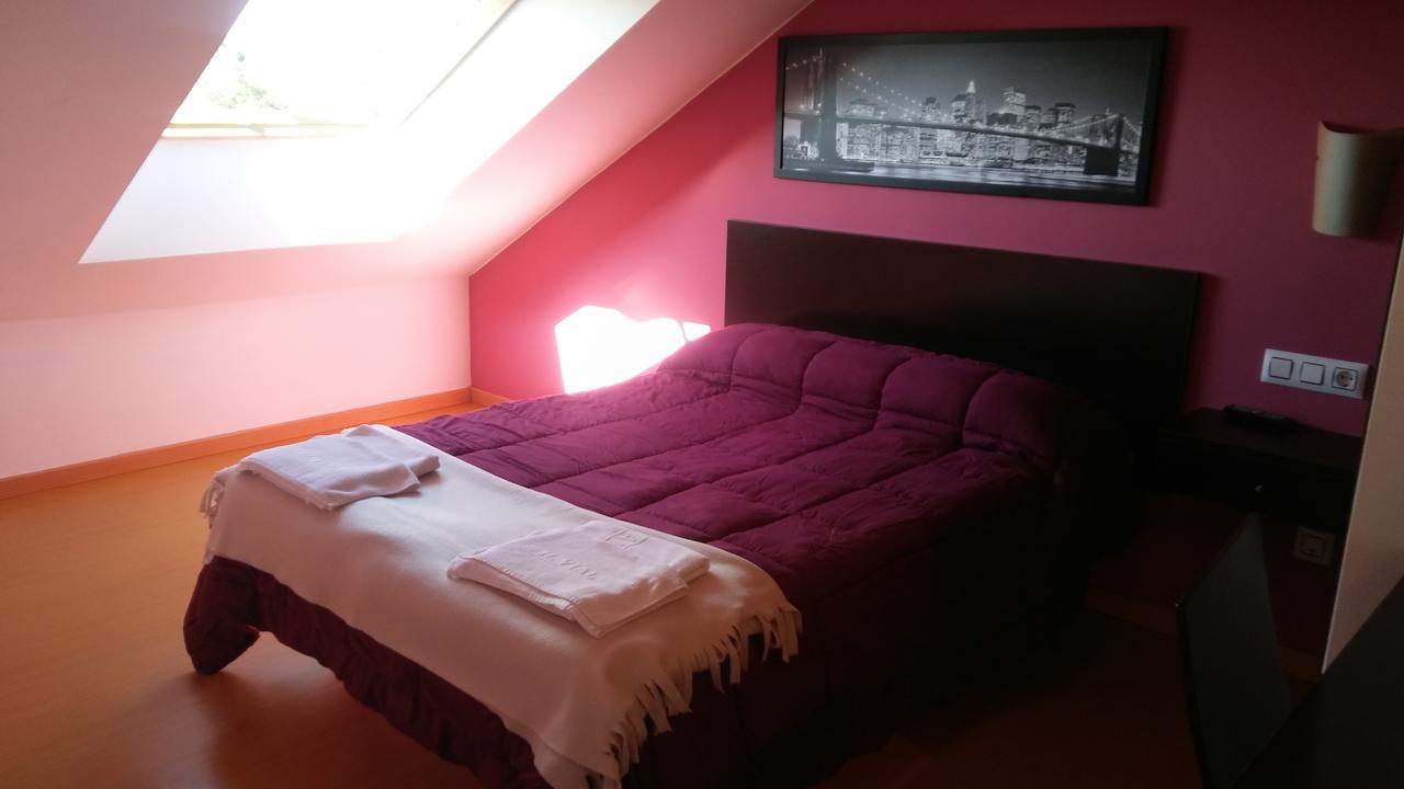 Hostal Restaurante Vial Ourense Esterno foto