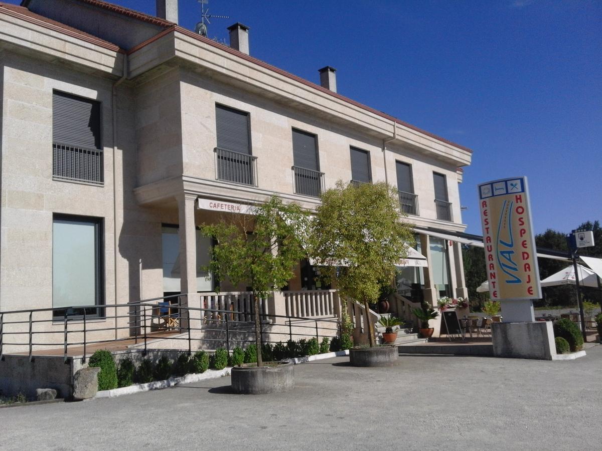 Hostal Restaurante Vial Ourense Esterno foto