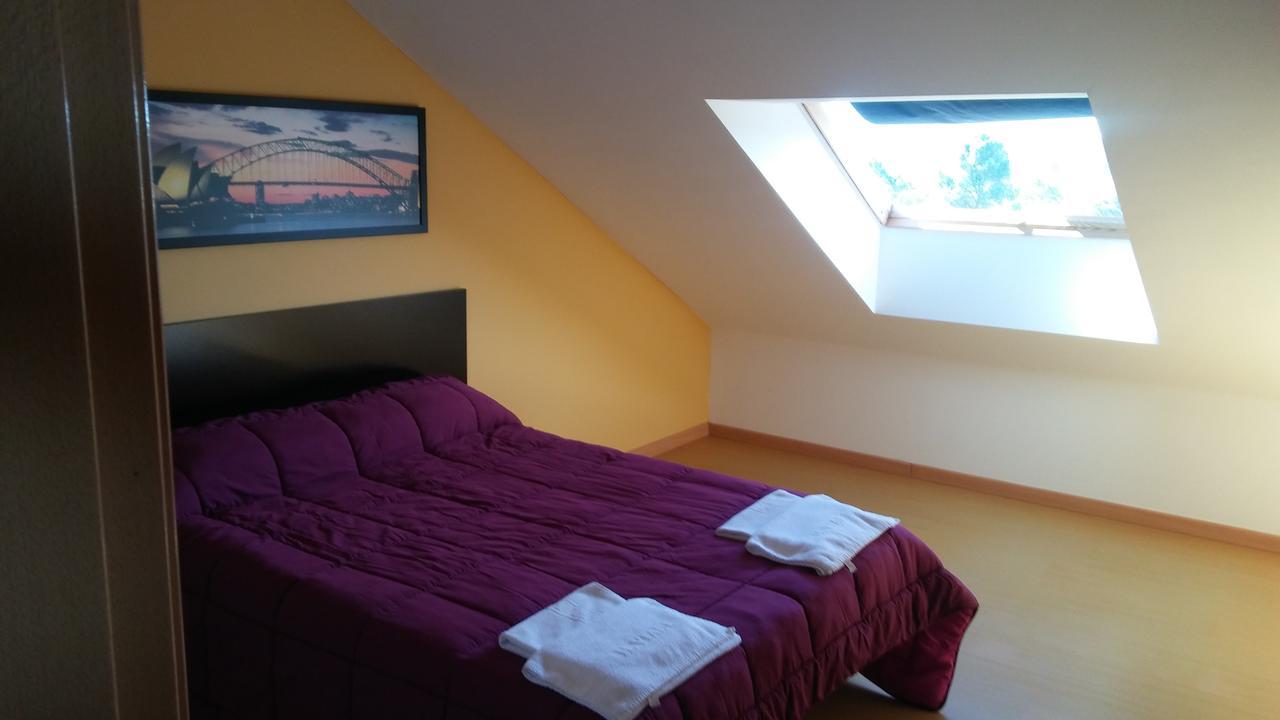 Hostal Restaurante Vial Ourense Esterno foto